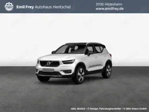 Volvo XC40 XC40 B3 B DKG Plus Dark 120 kW, 5-türig