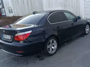 BMW 523 523i Leder Alu Bild 2