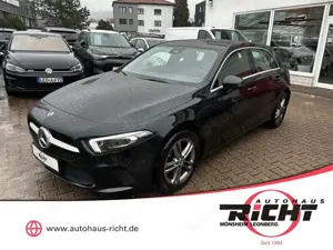 Mercedes-Benz A 180 Progressive Navi SHZ LED Kamera