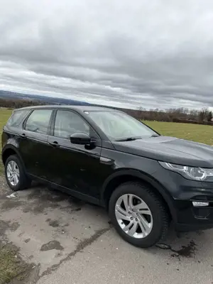 Land Rover Discovery 2.0 Td4 S Bild 3