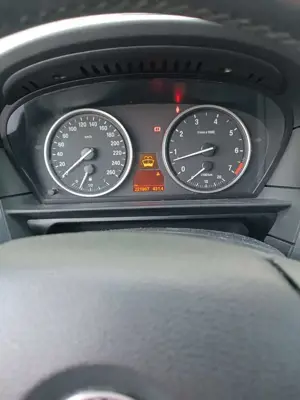 BMW 523 523i Leder Alu Bild 5