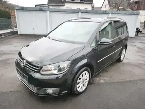 Volkswagen Touran Highline 7-Sitzer/Scheckheft gepflegt/Allwetter