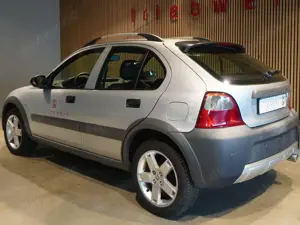 Rover Streetwise Streetwise 1.4 *Unfallfrei*ESD*Klima*62 TKM*PDC hi Bild 3