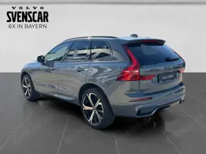 Volvo XC60 R-Design B5 AWD El. Panodach Navi Leder Digitales Bild 3