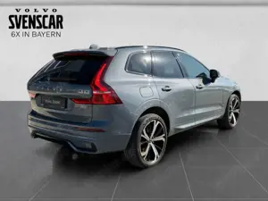 Volvo XC60 R-Design B5 AWD El. Panodach Navi Leder Digitales Bild 5