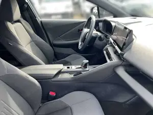 Toyota C-HR 1.8 Hybrid Teamsplayer + Technik-P. Bild 5