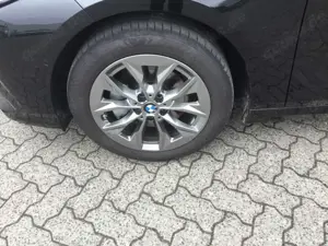 BMW 120 iA Limo Navi  FLA 17'' adLED Kamera Komf-Zug. Sitz Bild 4