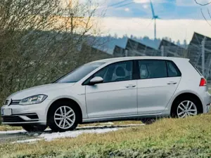 Volkswagen Golf DSG Climatronic ACC Front Assist Standheizung