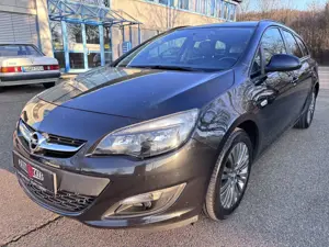 Opel Astra 1.4 16V Turbo Edition*EURO 5-AHK-LHZ-SHZ-ALU-WR*