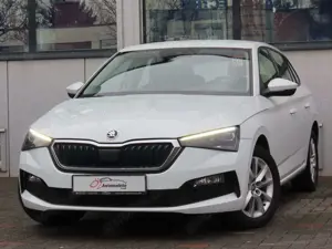 Skoda Scala 1.6 TDI Ambition Virtual Cockpit CarPlay Bild 4
