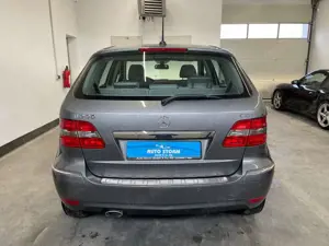 Mercedes-Benz B 200 CDI Xenon*Navi*Pano*Leder*PDC*SHZ* ParkAss Bild 5