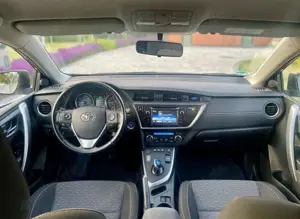 Toyota Auris 1.8 Hybrid Life