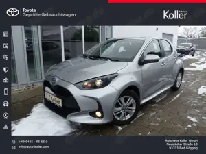 Toyota Yaris 1.5 VVT-iE Kamera DAB CarPlay Tempomat Alu