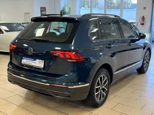 Volkswagen Tiguan Life*Navi*LED*R-Cam*ACC*3-Zonen-Klima*AHK* Bild 4
