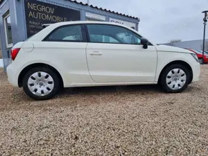 Audi A1 attraction/AUTOMATIK Bild 5