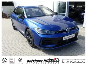 Volkswagen Passat Variant 2.0 TDI 4Motion DSG R-Line *LED*AHK*PDC*
