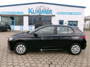 Skoda Fabia Ambition 1,0L Ganzjahresreifen