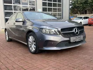 Mercedes-Benz A 180 A BlueEfficiency Leder Navi HU/AU Service