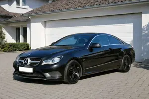 Mercedes-Benz E 220 CDI Coupé (C207) - Gepflegtes Garagenfahrzeug