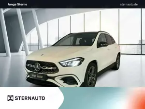 Mercedes-Benz GLA 200 GLA 200 AMG Pano AHK KEYLESS LED RüKam el. HK