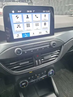 Ford Focus Active Turnier 1.0l EcoBoost Bild 5