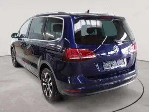 Volkswagen Sharan Sharan 2.0 TDI Comfortline United PANO STH ACC Bild 2