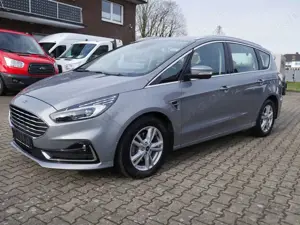Ford S-Max Titanium Auto AHK GRA NAVI Standheizung Shz LED