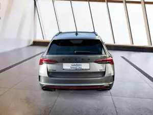 Skoda Octavia Combi 2.0 TSI DSG RS MATRIX NAVI HUD AHK CANTON 19 Bild 5