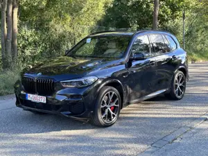 BMW X5 M SportPro Leder Massage Pano INNO Alu21 AHK