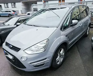 Ford S-Max Business Edition 2,0 TDCI 7 Sitzer