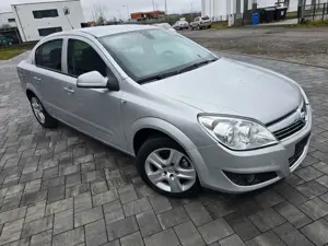 Opel Astra Edition