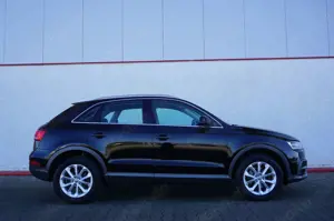 Audi Q3 1.4 TFSI Ultra design 1.Hand Scheckheft Bild 4