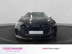 Audi RS Q8 SUV performance tiptronic Bild 2