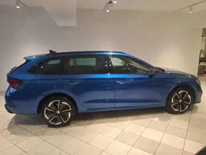 Skoda Octavia Combi RS 1.4 iV AHK Garantie Bild 2