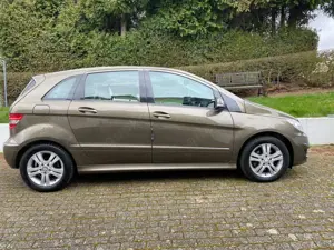 Mercedes-Benz B 200 B 200 Autotronic