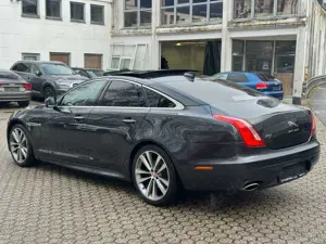 Jaguar XJ 3.0D R-Sport / Pano / LED / 360/ Bild 3
