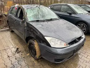 Ford Focus 1.6  *FINESSE*UNFALL*HÄNDLER*EXPORT*