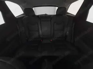 Volvo XC60 T6 AWD Plus Dark 20"+HK+VOLL-LED+ACC+360° Bild 5