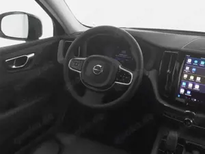 Volvo XC60 T6 AWD Plus Dark 20"+HK+VOLL-LED+ACC+360° Bild 4