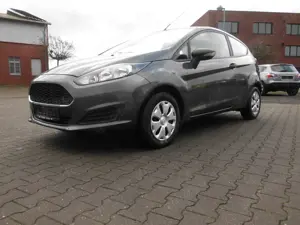 Ford Fiesta 1,25  Ambiente aus 1.Hand nur 31350 km