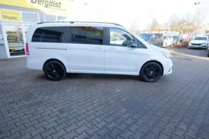 Mercedes-Benz V 300 d AVANTGARDE EDITION/AMG 4M lang