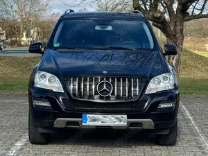 Mercedes-Benz ML 350 M-Klasse Diesel CDI 4Matic 7G-TRONIC DPF Grand Edition