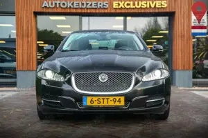Jaguar XJ 3.0 V6D Portfolio Panodak leder navi kamera C Bild 3