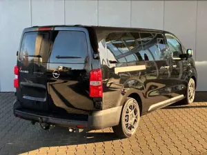 Opel Vivaro Kombi XL 2.0 Diesel Automatik 177 PS / 9-Sitzer / Bild 3