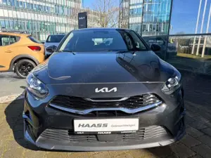 Kia Ceed / cee'd 1.5 T-GDI DCT7 OPF Vision KOMF+ Bild 3