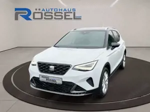SEAT Arona FR 1.5 TSI DSG AHK NAVI SHZ RFK
