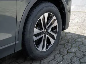 Volkswagen Tiguan 1.5 eTSI Life 360° LED ACC AHK NAVI Bild 5