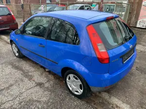 Ford Fiesta 1.3  Servo.ZN A F.TÜV  NEU