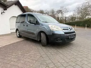 Citroen Berlingo Advance*3.Hand*TÜVServiceNEU*AHK*PDC*EFH Bild 3