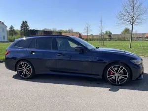 BMW 320 320d Touring Aut. M Sport Bild 3